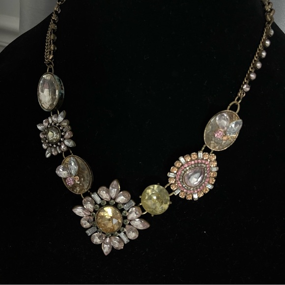 Vintage Mixed Crystals Necklace - Picture 6 of 7